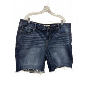 Torrid Women's Size 22 Medium Wash Blue Cut Off Distressed Hem Shorts Plus